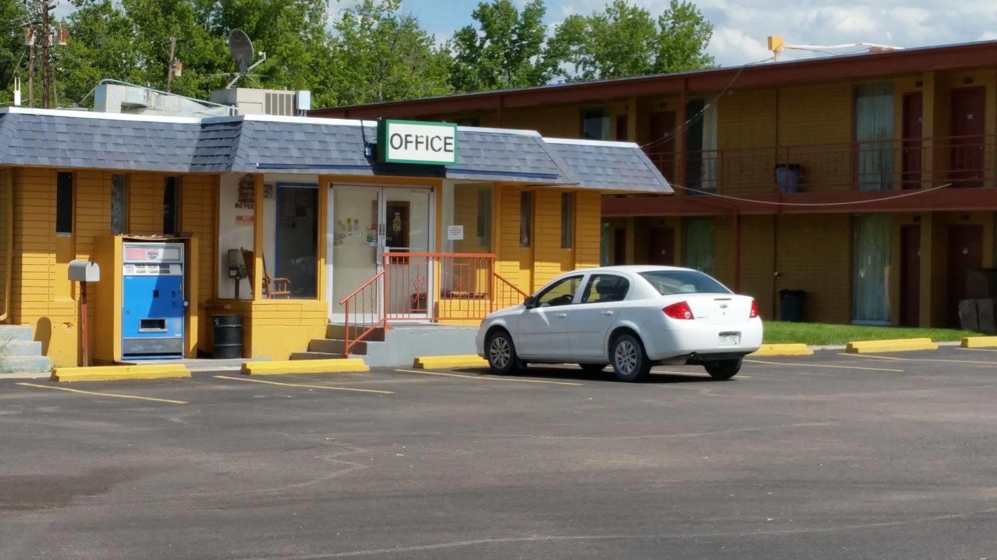 Essex House Motel Littleton Exteriör bild